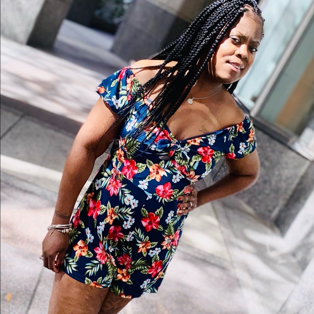 “ Shauna” Short Sleeve Romper